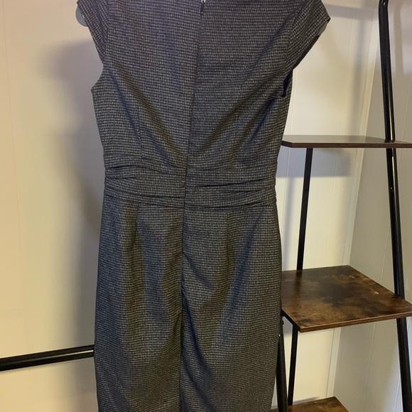 Banana Republic Dress - Picture 2 of 3